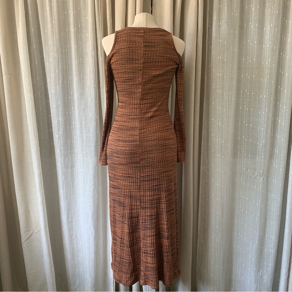 ZARA RUSTY ORANGE OPEN SHOULDER MAXI SLEEVED RIBBED DRESS M - Picture 6 of 10